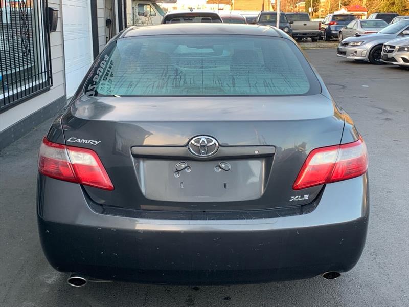 Toyota Camry LE V6 2007