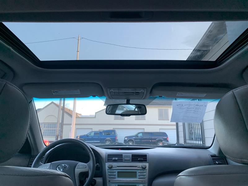 Toyota Camry LE V6 2007