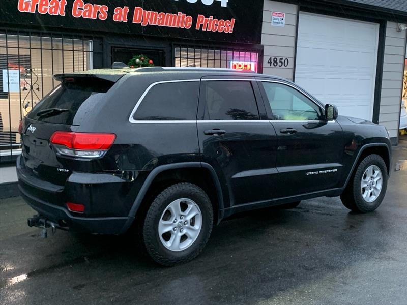 Jeep Grand Cherokee Laredo 4WD 2016