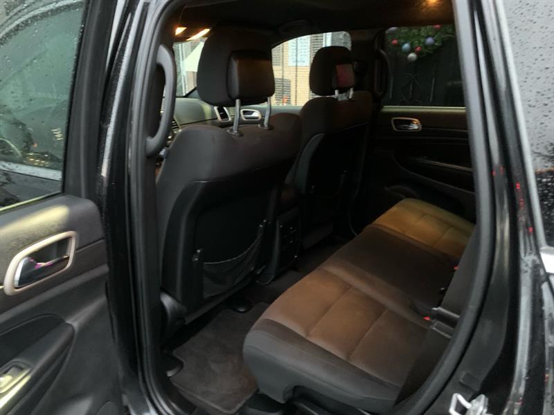 Jeep Grand Cherokee Laredo 4WD 2016