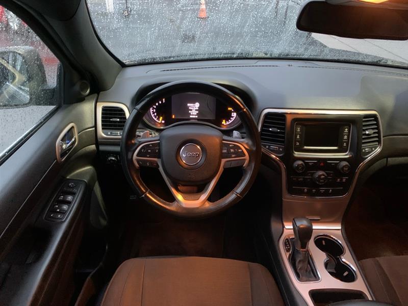 Jeep Grand Cherokee Laredo 4WD 2016