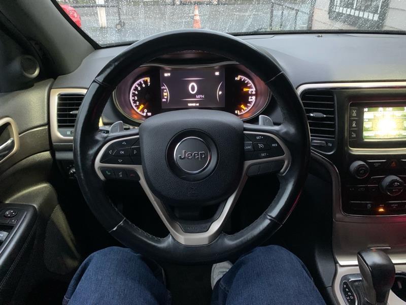 Jeep Grand Cherokee Laredo 4WD 2016