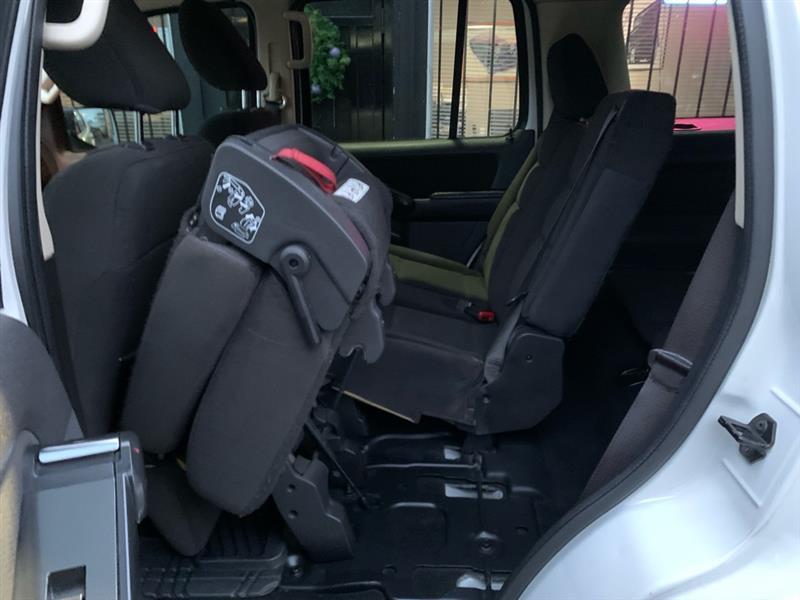 Ford Explorer XLT 4.0L 4WD 2010