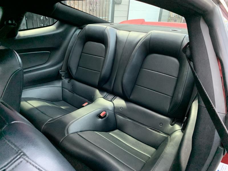 Ford Mustang EcoBoost Coupe 2017