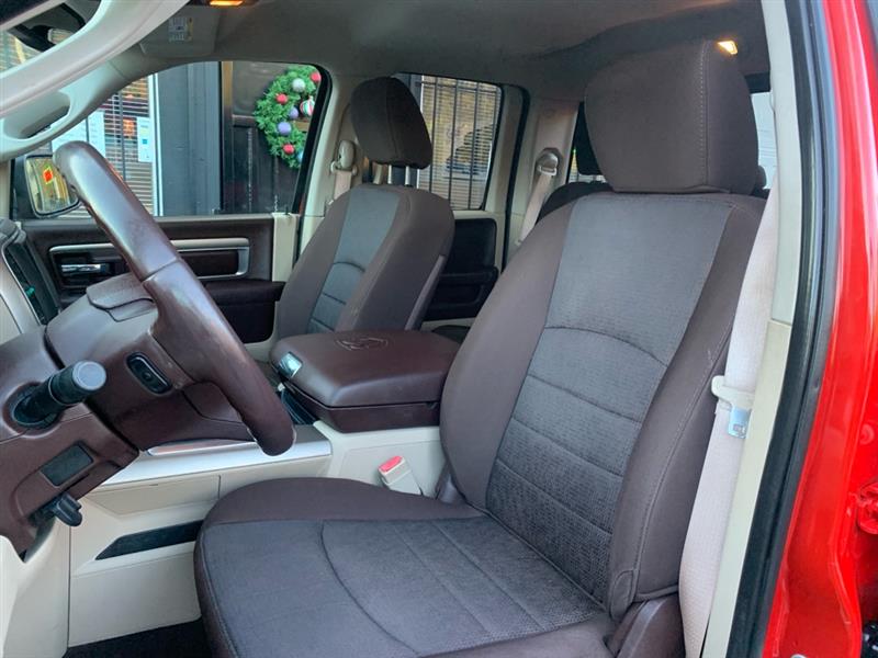 RAM 1500 SLT Quad Cab 2WD 2014