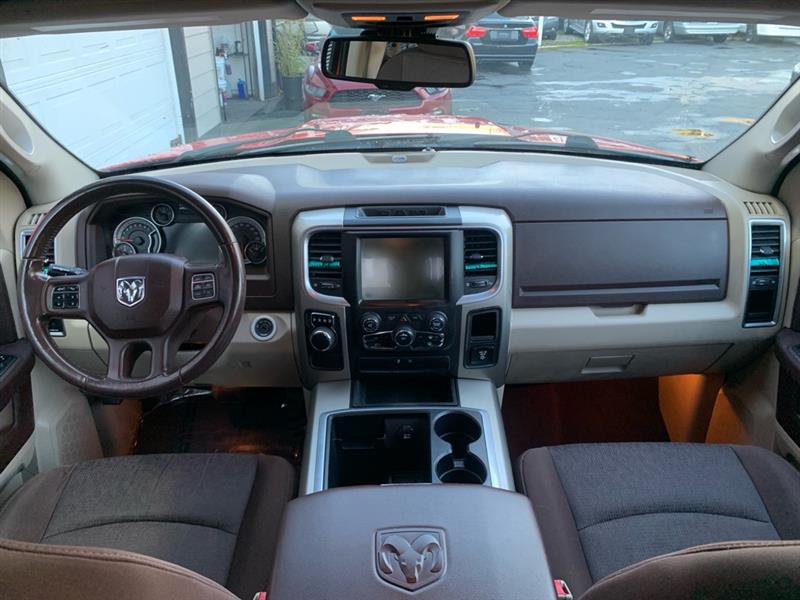 RAM 1500 SLT Quad Cab 2WD 2014