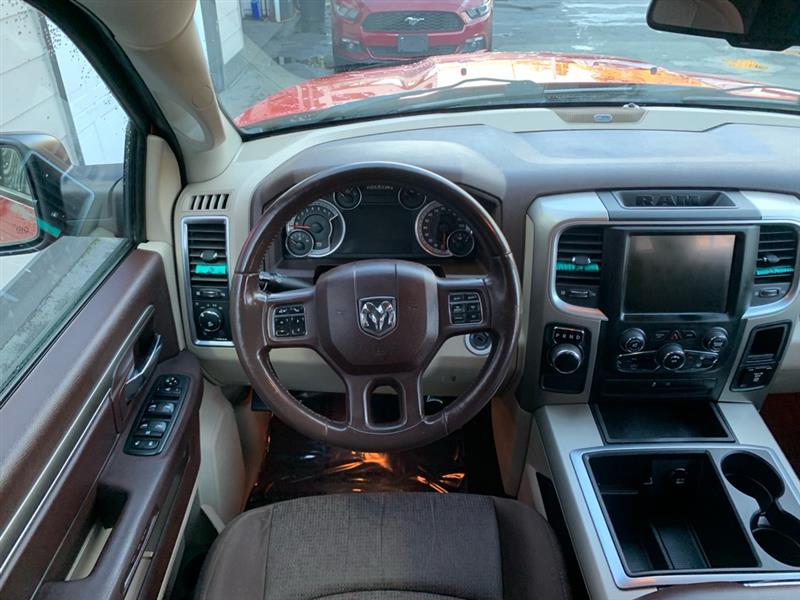 RAM 1500 SLT Quad Cab 2WD 2014