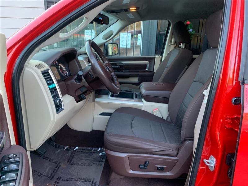 RAM 1500 SLT Quad Cab 2WD 2014