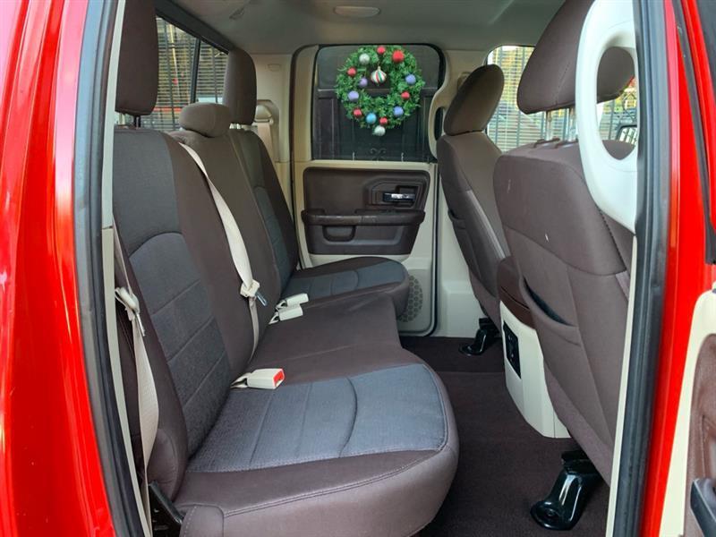 RAM 1500 SLT Quad Cab 2WD 2014