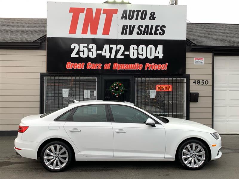 Audi A4 2.0T Premium quattro Sedan 2017