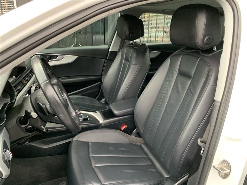 Audi A4 2.0T Premium quattro Sedan 2017