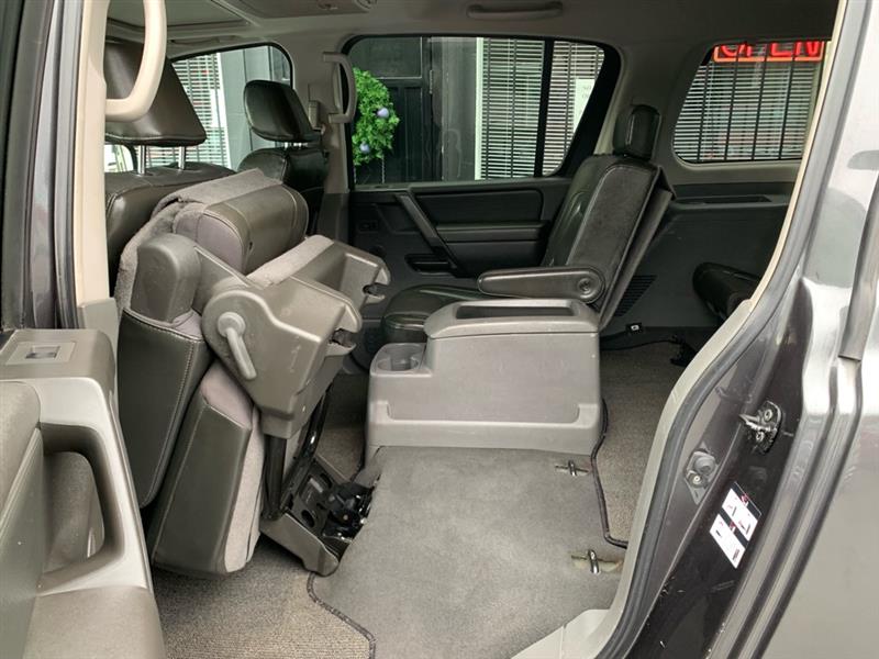 Nissan Armada SE 4WD 2007