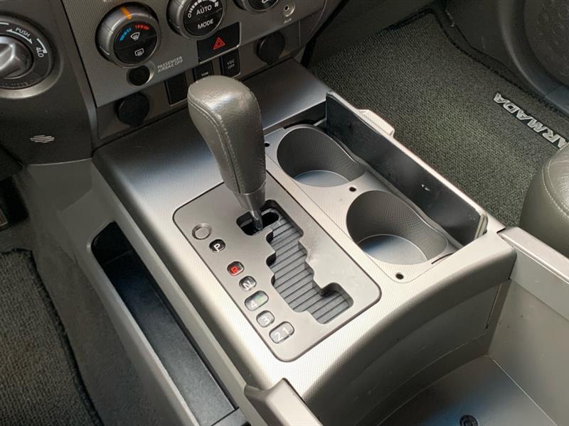 Nissan Armada SE 4WD 2007