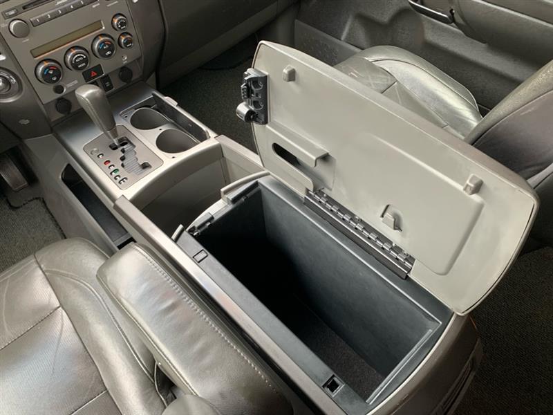 Nissan Armada SE 4WD 2007