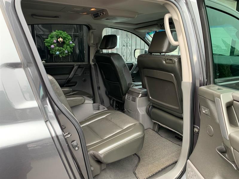 Nissan Armada SE 4WD 2007