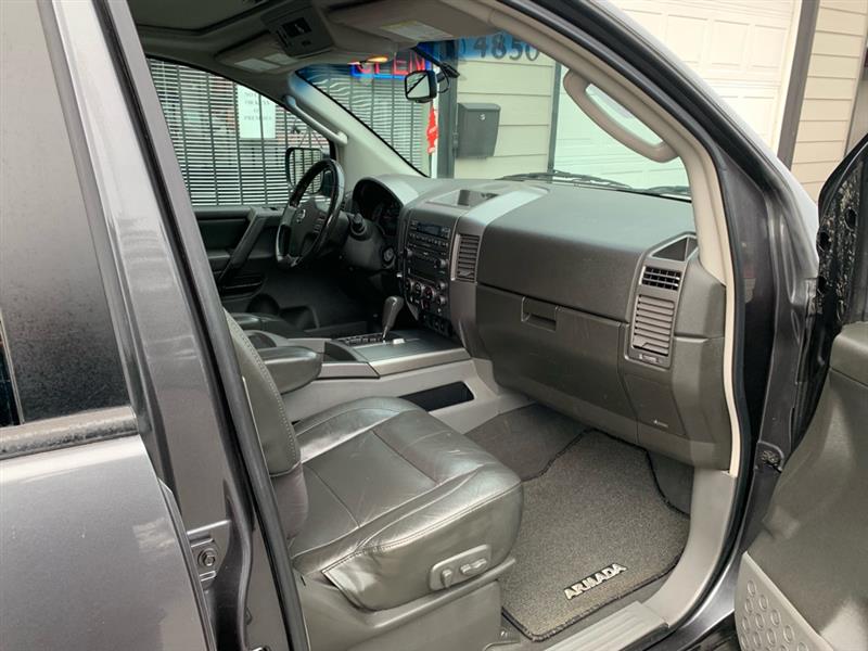 Nissan Armada SE 4WD 2007