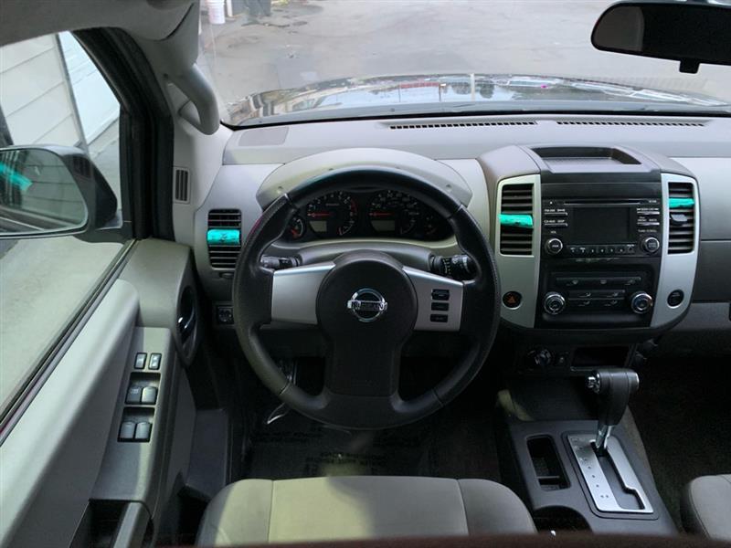 Nissan Xterra  2013
