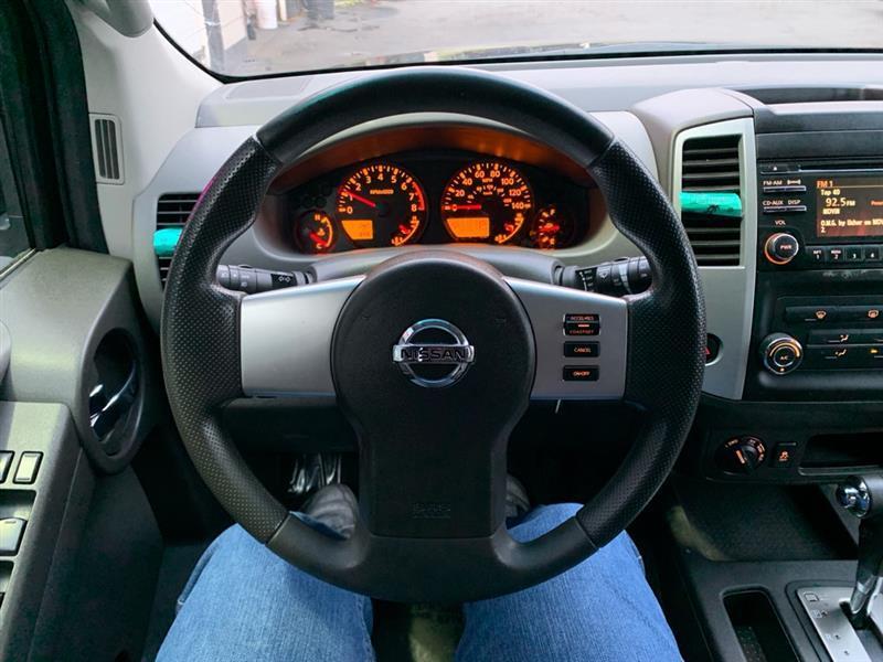 Nissan Xterra  2013