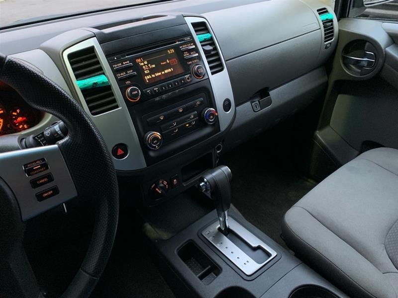 Nissan Xterra  2013