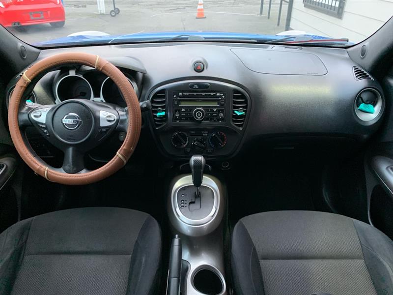 Nissan Juke S AWD 2011