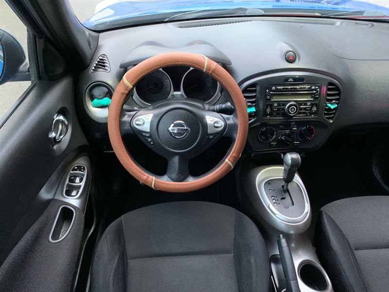 Nissan Juke S AWD 2011