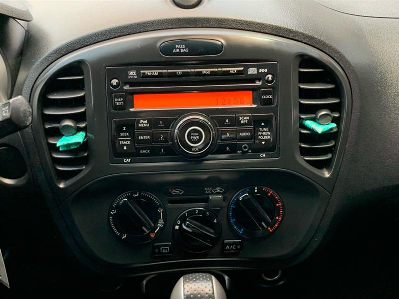 Nissan Juke S AWD 2011