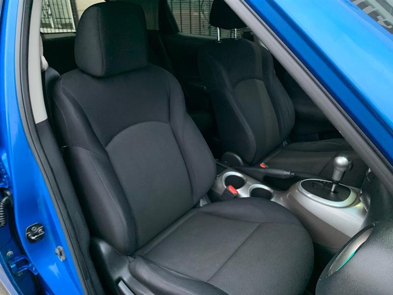 Nissan Juke S AWD 2011