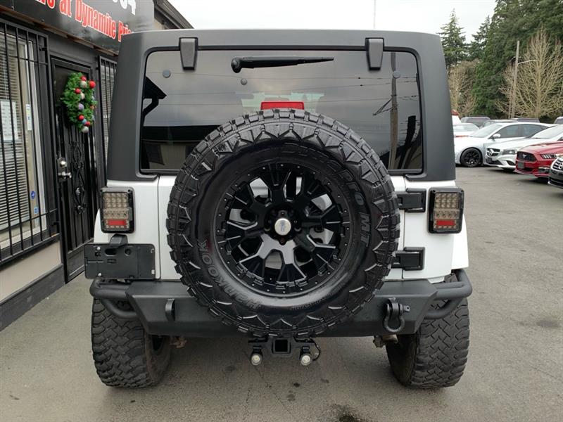 Jeep Wrangler Unlimited Sahara 4WD 2016