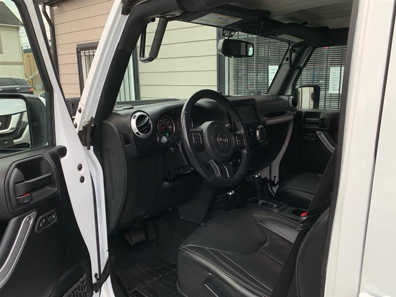 Jeep Wrangler Unlimited Sahara 4WD 2016