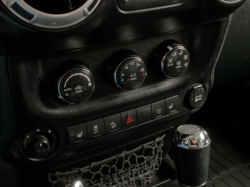 Jeep Wrangler Unlimited Sahara 4WD 2016