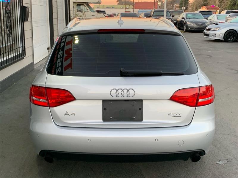 Audi A4 Avant 2.0T quattro Tiptronic 2011