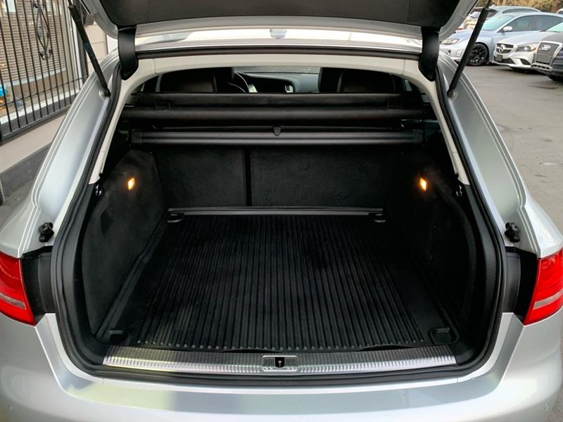 Audi A4 Avant 2.0T quattro Tiptronic 2011