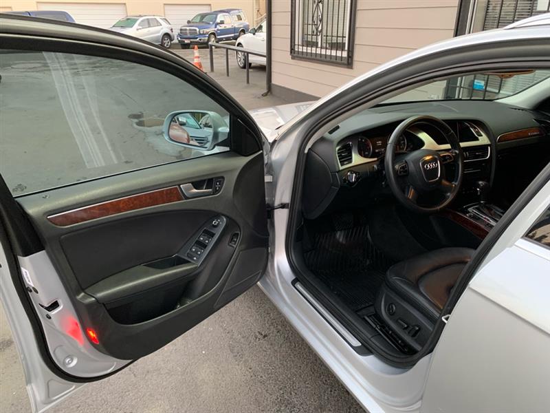 Audi A4 Avant 2.0T quattro Tiptronic 2011