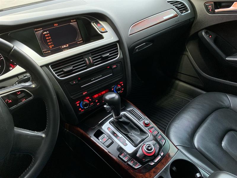 Audi A4 Avant 2.0T quattro Tiptronic 2011