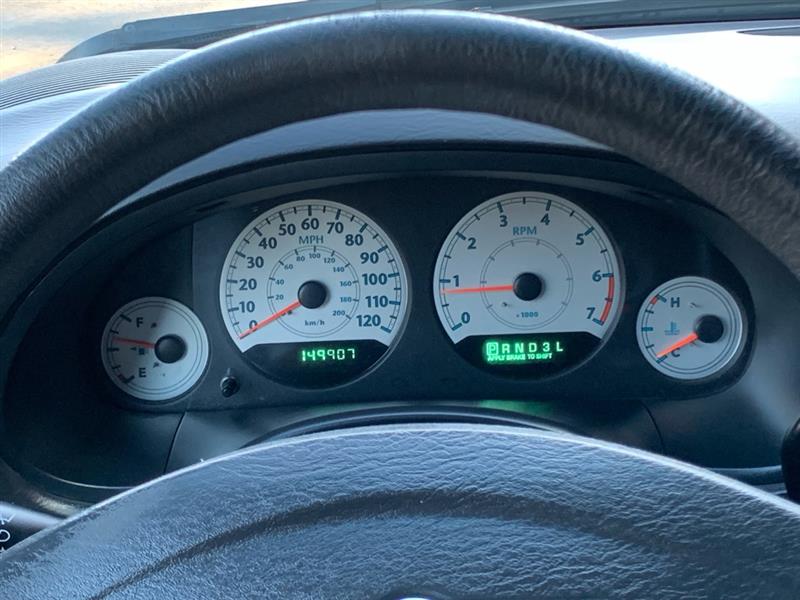 Chrysler Town & Country LX 2005