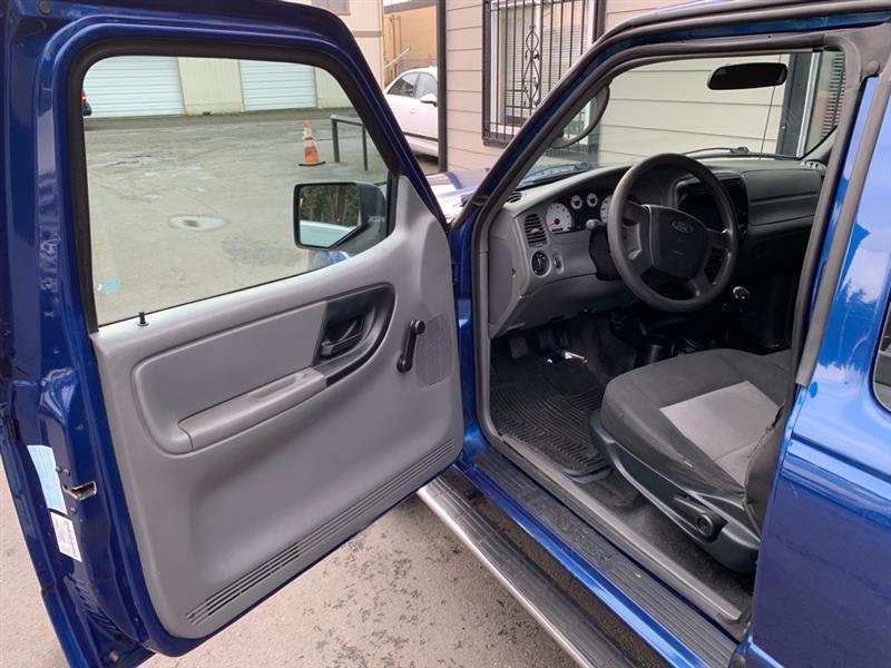 Ford Ranger XLT SuperCab 4-Door 2WD 2011