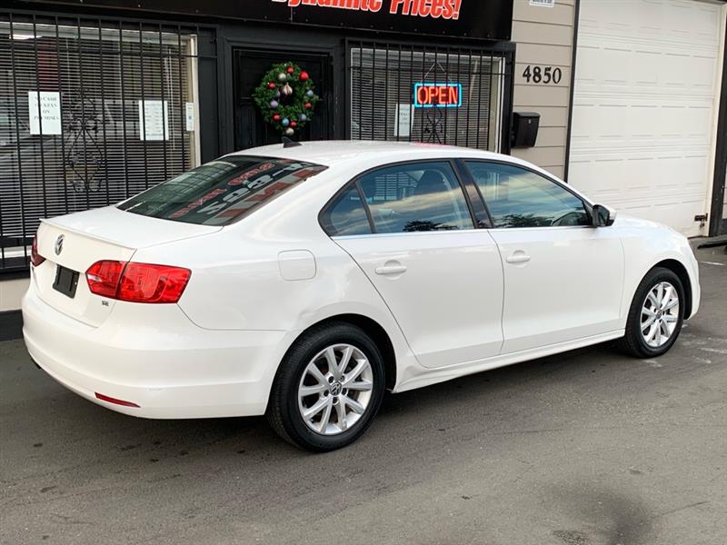 Volkswagen Jetta SE 2014