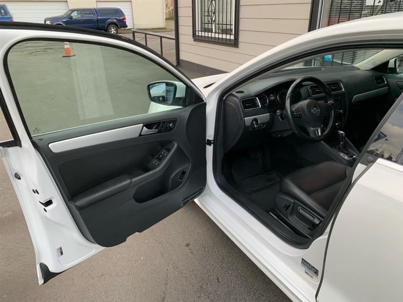 Volkswagen Jetta SE 2014