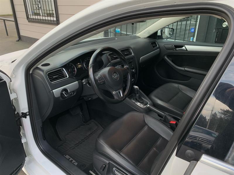 Volkswagen Jetta SE 2014