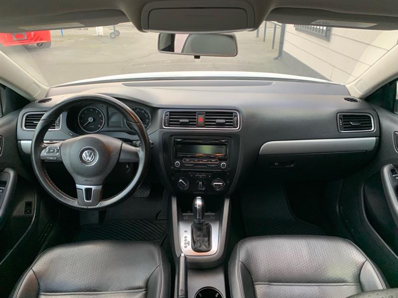 Volkswagen Jetta SE 2014