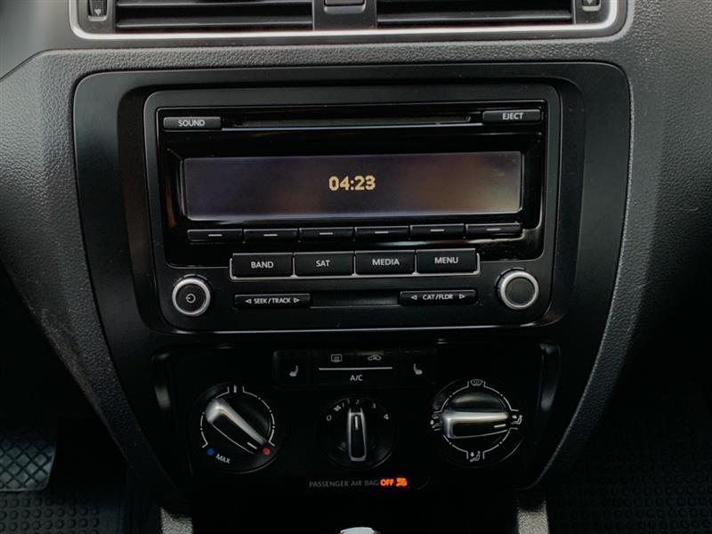 Volkswagen Jetta SE 2014