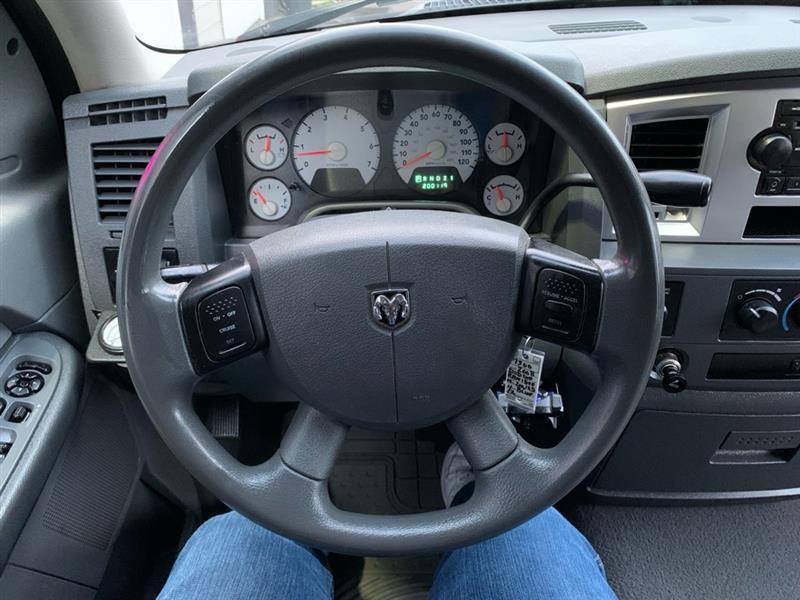 Dodge Ram 1500 ST Quad Cab 4WD 2008