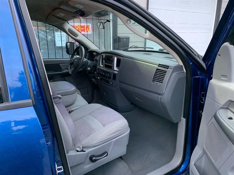 Dodge Ram 1500 ST Quad Cab 4WD 2008