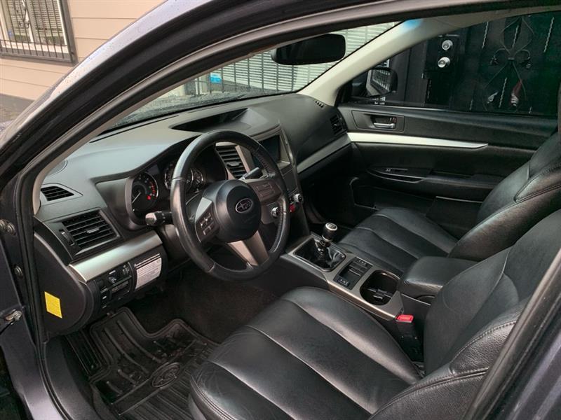 Subaru Legacy 2.5GT Premium 2010