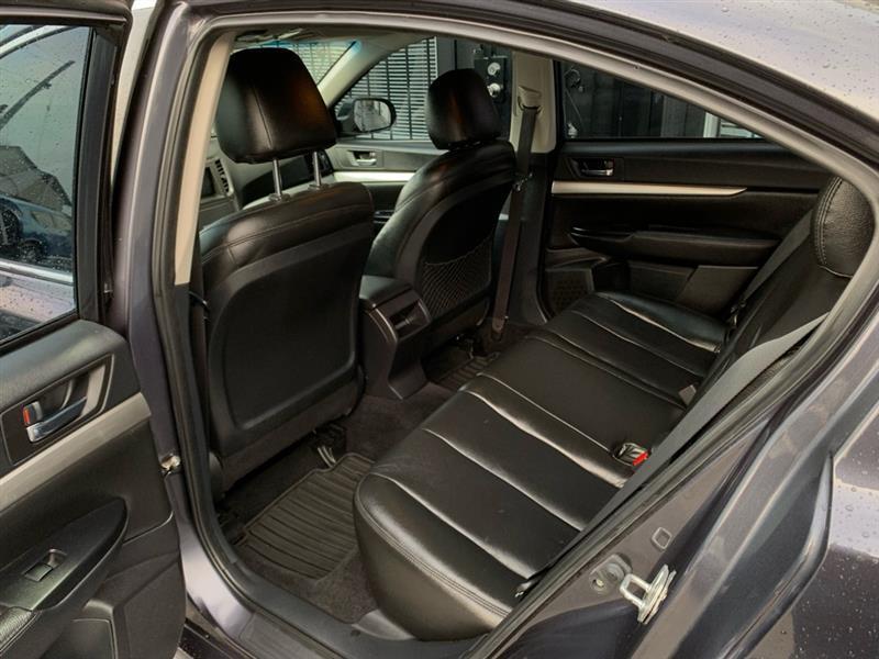 Subaru Legacy 2.5GT Premium 2010