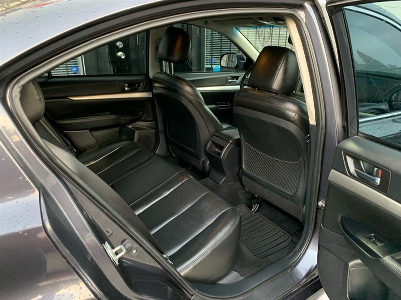 Subaru Legacy 2.5GT Premium 2010