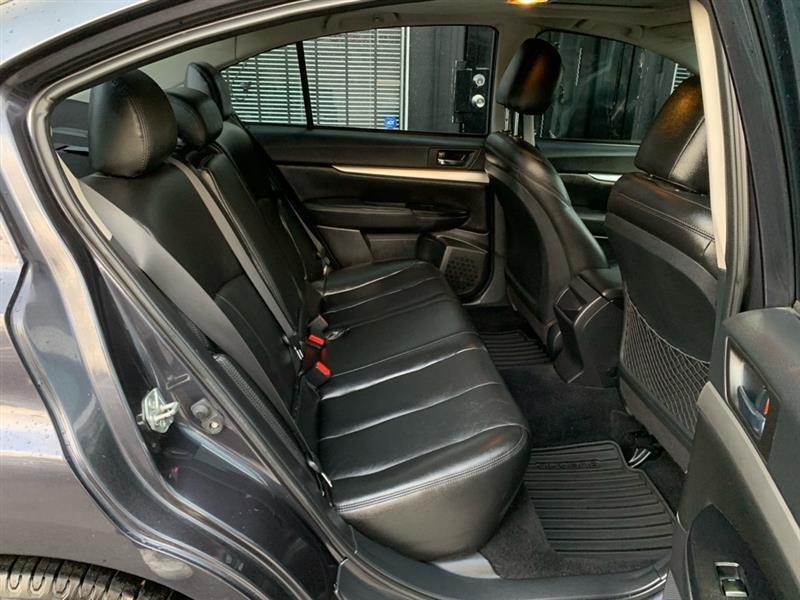 Subaru Legacy 2.5GT Premium 2010