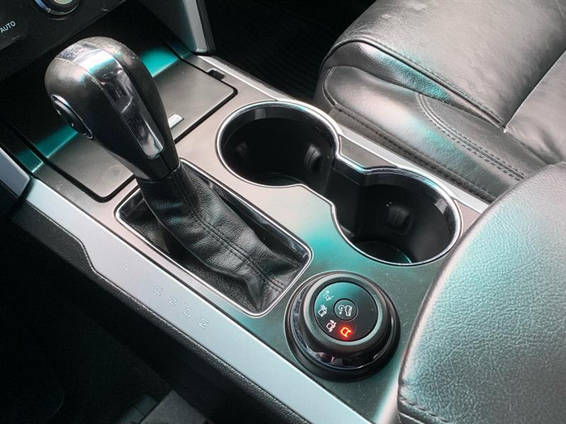 Ford Explorer XLT 4WD 2015