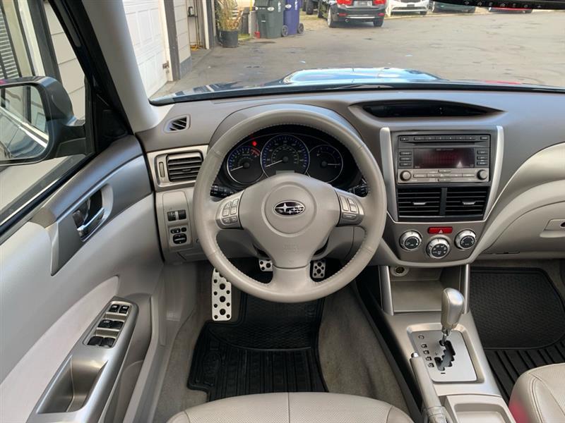 Subaru Forester 2.5XT Limited 2010