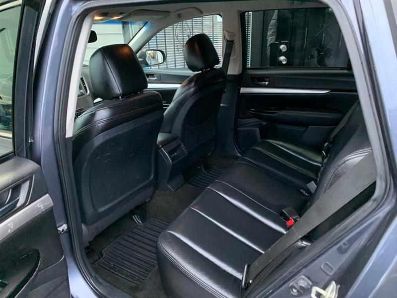 Subaru Outback 2.5i Premium 2014